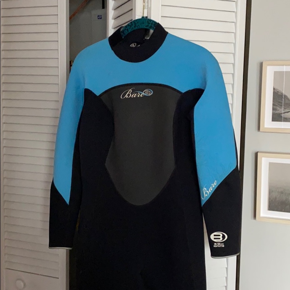 Women’s 3/2mm Bare Wetsuit Size 12